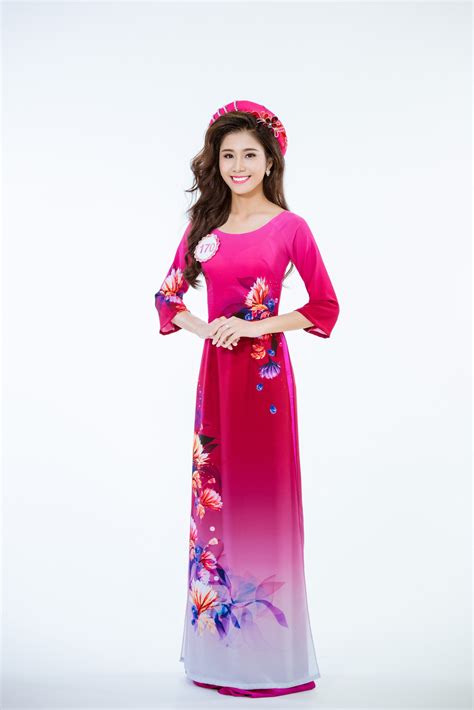 Bà trần huyền trang (31 tuổi), là con gái của bí thư tỉnh ủy vĩnh phúc hoàng thị thúy lan. Trước Chung kết, top 30 HHVN 2016 khoe dáng nuột trong bộ ...