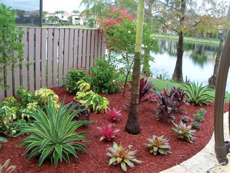 A reputable garden maintenance & landscaping business offering unsurpassed professionalism in personalised garden/landscape care. Beauty Small Tropical Garden Ideas - Best Patio Design ...