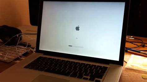 Won't the macbook pro turn on? MacBook Pro 2010 unibody won't boot - YouTube