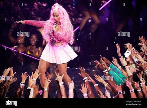 nicki minaj performs a medley at the mtv video music awards at the prudential center on sunday