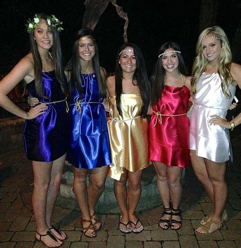 The dress is a simple toga, constructed using modernized techniques such as gathering and buttons for a secure fit that can be. DIY Costume: The Halloween Toga | Toga costume, Do it ...
