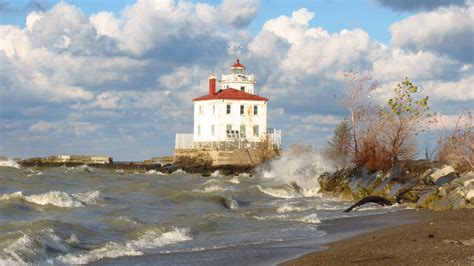This Midwest State Park Is A Great Destination For A Lakeside Escape
