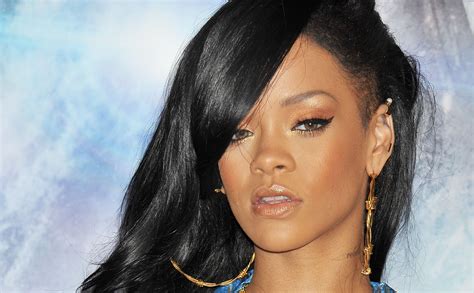 2560x108020 Rihanna Singer Randb 2560x108020 Resolution Wallpaper Hd