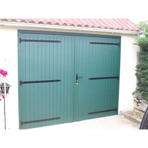 Fenêtre aluminium à frappe sur mesure. Porte de garage 2 vantaux - A la belle fenêtre