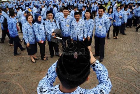 Berapa sih gaji anggota bawas. Gaji Uppkb / Petugas Gabungan Gelar Pemeriksaan Kendaraan Dan Yang Masuk Ke Banyumas Lentera24 ...