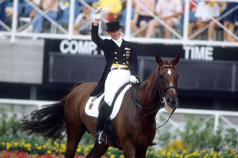 This list includes athletes who have won seven or more olympic medals over their sporting career. Isabell Werth bei den Weltreiterspielen 2018 - DER SPIEGEL