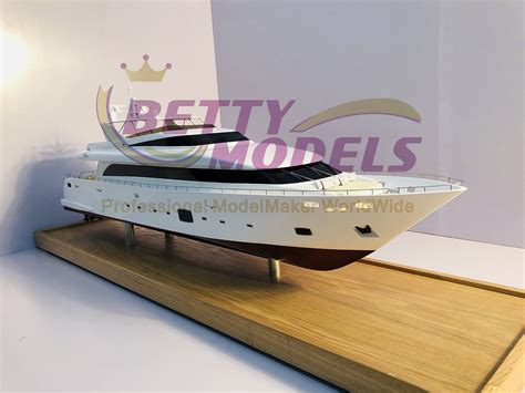 Full Colour Customized Yacht Ship Scale Model Boat China Yacht Model And Scale Model Price