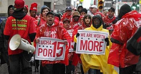 Hundreds of chicago fast food workers walked off the job early this morning at restaurants like mcdonalds and dunkin donuts, with workers at retail chains like macy's and sears joining them. Chicago Fast Food, Retail Workers Strike | Portside