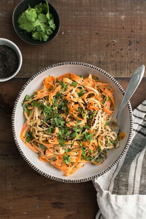 20 Rice Noodle Recipes We Cant Stop Slurping Vegetarian Recipes