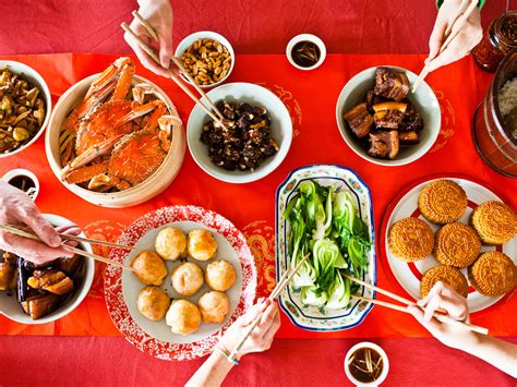 The burnished golden pastries hide fillings like salted duck yolk surrounded by. How to Host a Chinese Mid-Autumn Festival Feast | Serious Eats