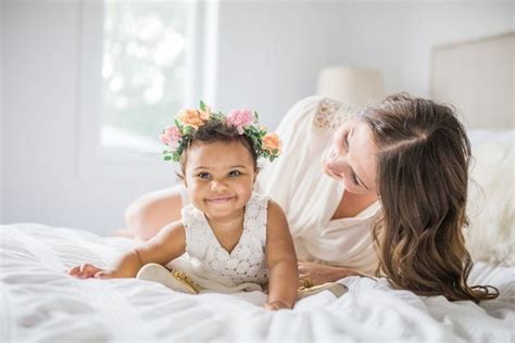 Intimate Mother And Daughter Photography Session By Elza Photographie