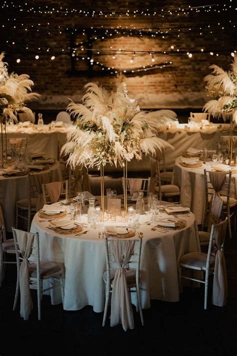 10 Lovely Ways To Decorate Round Tables — Luxury Weddings Uk