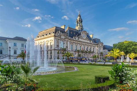 Things To Do In Tours France Tours France Essential Guide