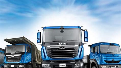 Tata Motors Bags Order Of 1300 Commercial Vehicles From Vrl Logistics