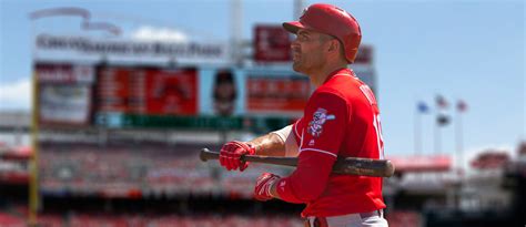 Joey Votto Returns From Rehab Assignment Remains On Reds Il Redleg