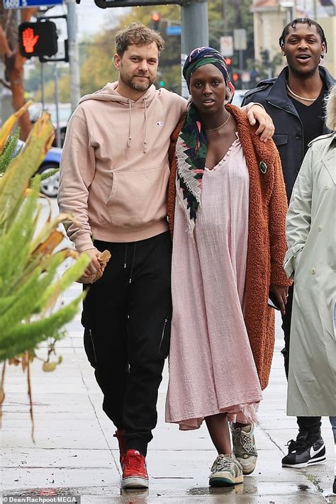 7 сентября 1986) — британская модель и актриса. Joshua Jackson and wife Jodie Turner-Smith ignore social ...