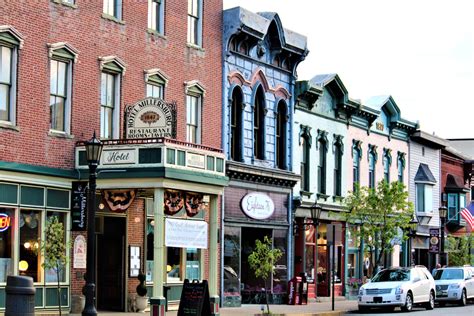 20 Small Towns In Ohio You Must Visit 2022