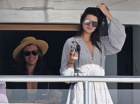Seeing The Sights From Kendall Jenner And Harry Styles New Years