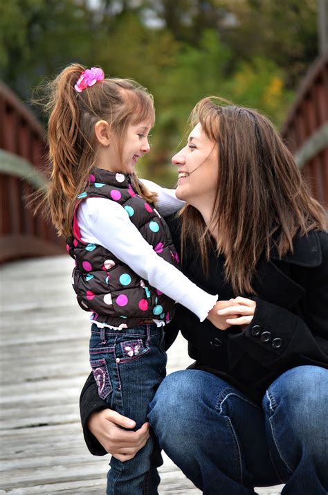 Mother and daughter photo :) | Mother daughter photos, Mother daughter poses, Mom daughter photos