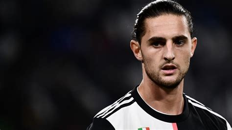 The soap opera surrounding adrien rabiot appears to be coming to an end as the french midfielder is on the cusp of joining juventus.many elite clubs. La belle progression de Rabiot ! | Juventus-fr.com