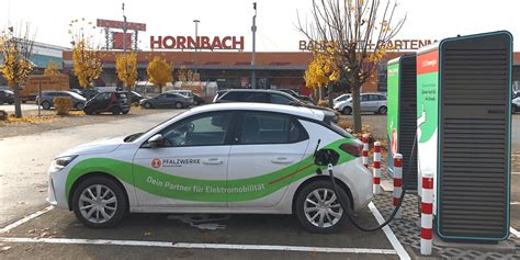 Pfalzwerke bauen HPC an Hornbach Filialen in Österreich electrive net