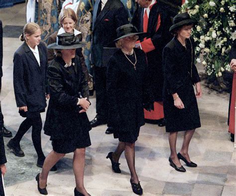 UNSEEN PHOTOS: Who are Diana's sisters, Lady Sarah, 62, and Lady Jane ...