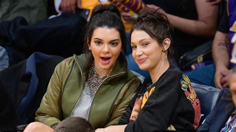 If you are looking to send flowers to la, there's a few things to keep in mind: Kendall Jenner Says Secret Admirer Sent Her Flowers | Teen ...