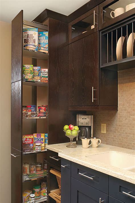 Dispensa Pantry Cabinet - Kitchen Craft Cabinetry