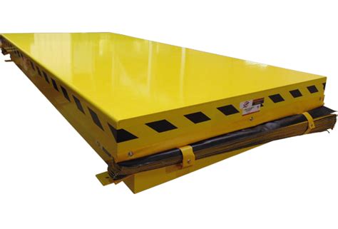 scissor lift large with skirting down position uni craft corp