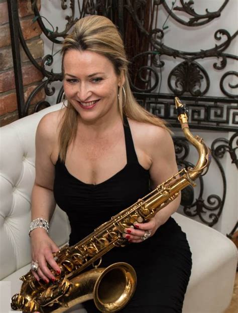 Pro Female Saxophonist All Styles Last Minute Musicians