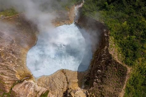 boiling lake titou gorge and ti kwen glo cho just go dominica