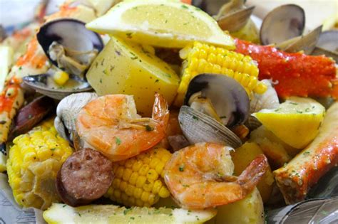 Seafood Boil with King Crab and Sausage | I Heart Recipes