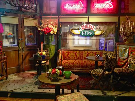 Central Perk Wallpapers Top Free Central Perk Backgrounds