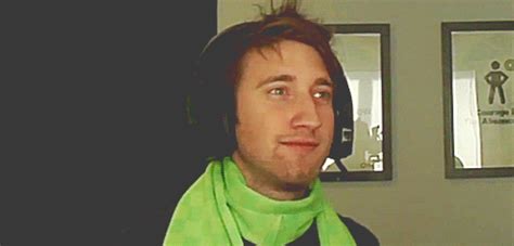 Gavin Free Achievement Hunter  Find And Share On Giphy