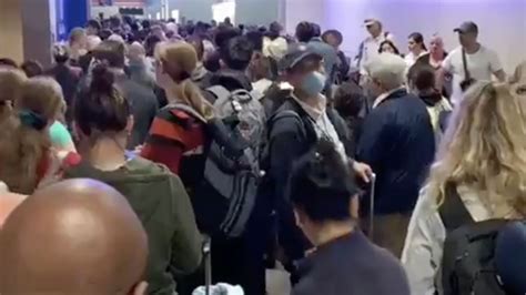 Coronavirus Travel Restrictions Cause Major Delays At Us Airports