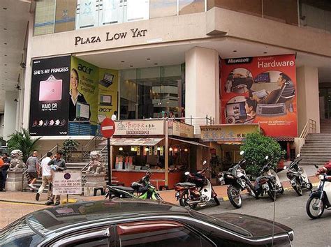 Welcome to official page of plaza low yat, the largest certified. Plaza Low Yat - Kuala Lumpur