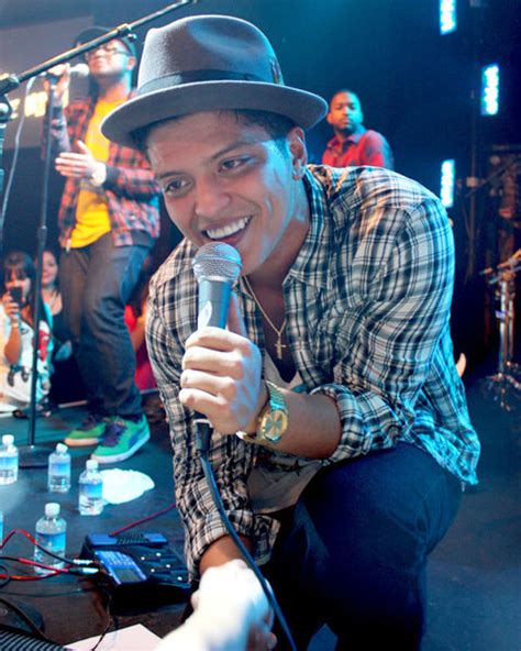 Bruno Mars Grammys Best Male Pop Vocals Philippine Evolution