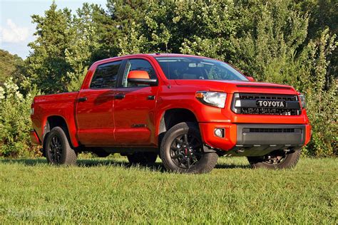 2015 Toyota Tundra Trd Pro Driven Pictures Photos Wallpapers And