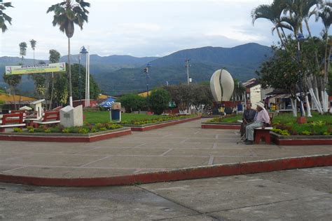 This booming colombian department with delightful landscapes was created in 1910. Fotos Villarrica Tolima
