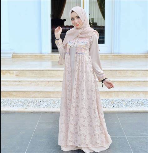 Model Gamis Brokat Kombinasi Satin Terbaru 2018 Ragam Muslim