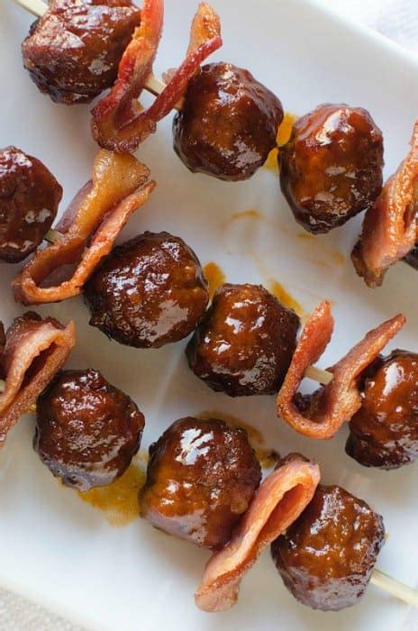 A delicious combination and a homemade meatball recipe too! Crock Pot Bacon Bourbon Meatballs Recipe - Tammilee Tips
