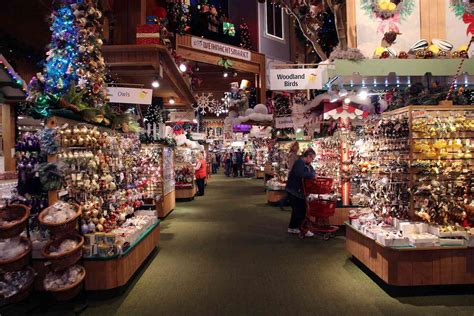 Christmas Towns In The Us To Celebrate All Year