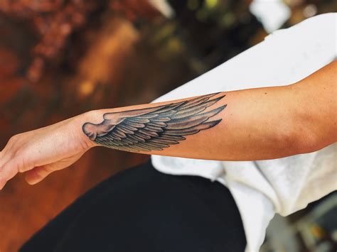 Pin By Kyla Sporrer On Tattoo Wing Tattoo Arm Wings Tattoo Forearm