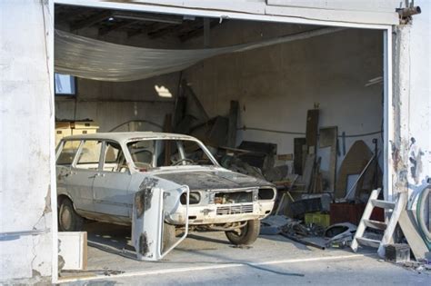 Les contrats de location pour parking ou garage sont soumis à un certain nombre de règles. Echappez à l'assurance de votre voiture immobilisée dans ...