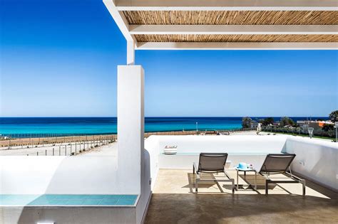 Sicily Villas with Pools - book online