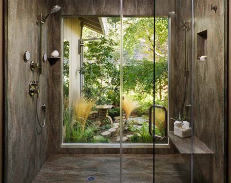 20 Inspiring Bathrooms That Beautifully Integrates Lush Gardens