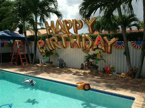 Pin By Bia Sss On Festas Pool Party Adults Pool Birthday Party Sweet 16 Pool Parties