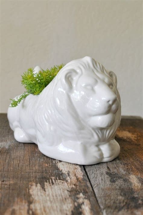 Vintage White Ceramic Lion Planterlarge Figural Lion