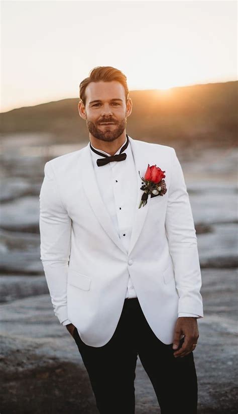 Best Wedding Grooms Suits For The Incredible Grooms Wedding Suits