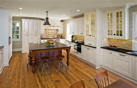 Picking out the best flooring for kitchens is such an important decision when it comes to designing your space. Choosing Lowes Kitchen Flooring Styles